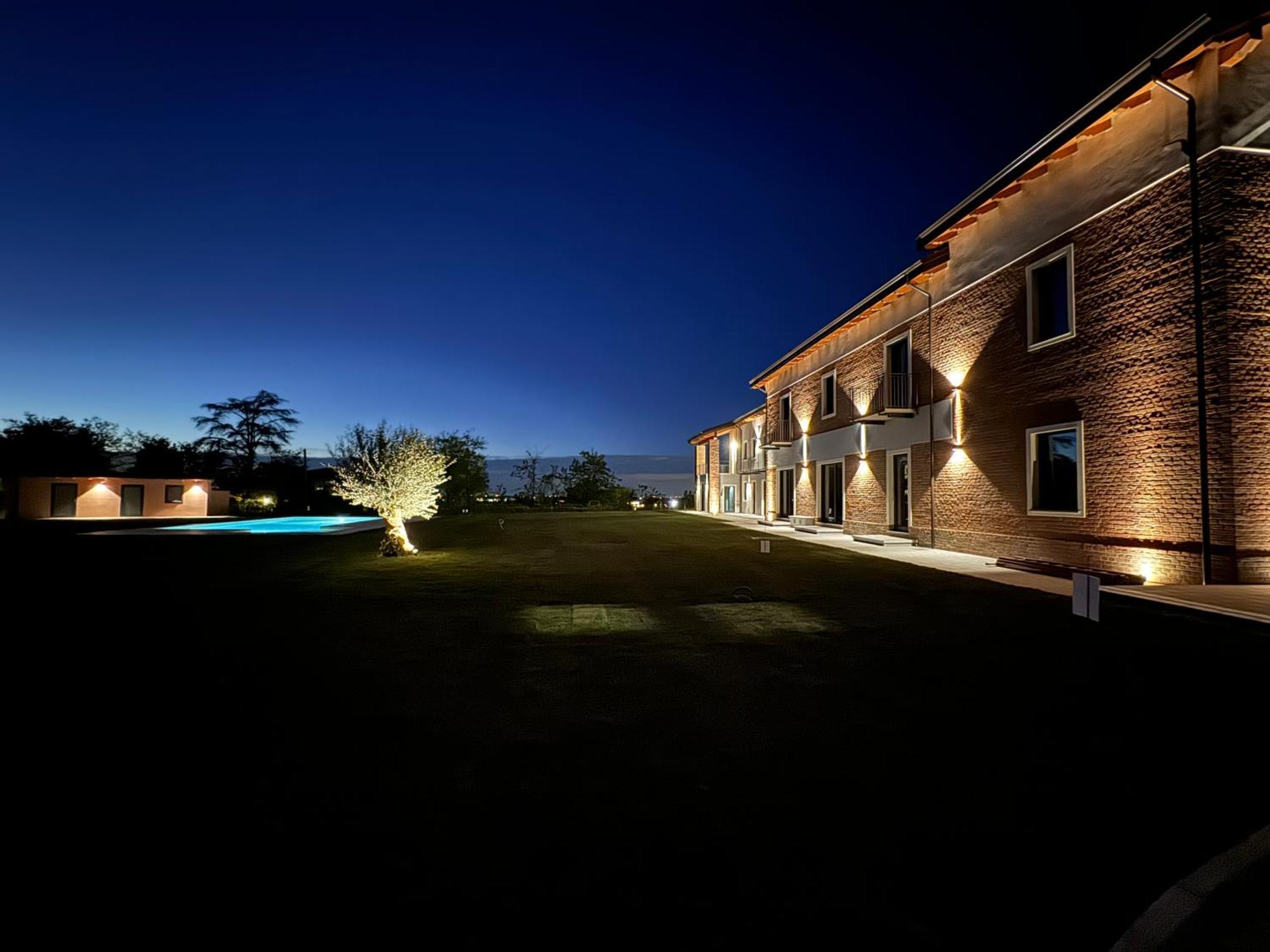 Bed and Breakfast Casale Auriga - Oltrepo' Pavese Codevilla Екстер'єр фото